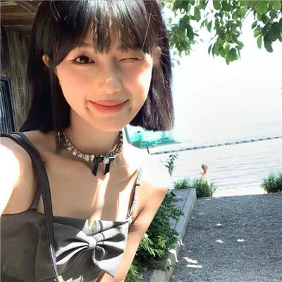 达妮卡 海报